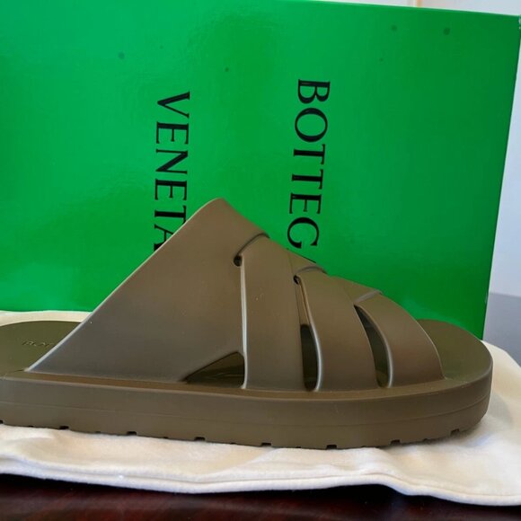 Brand New Bottega Veneta Brown Slip-On Sandals main image 3